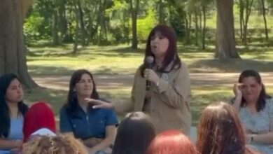 Photo of Cristina Kirchner: “Como no se bancan que una mujer tenga razón y no me pueden dar una piña, hacen lo que hicieron hoy”