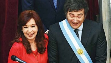 Photo of Cristina contra Milei por la quita de la pensión presidencial: «Pequeño dictadorzuelo»