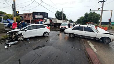 Photo of Choque en Córdoba: dos autos colisionaron en la avenida Vélez Sarsfield