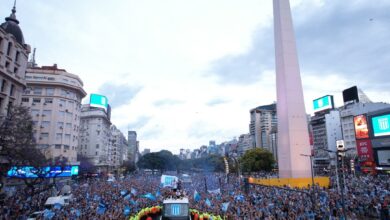 Photo of Racing celebró su histórica Sudamericana con una multitud en el Obelisco