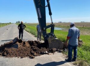 Photo of REPARACIÓN EN LA RUTA PROVINCIAL 3: CORTE TOTAL POR RECAMBIO DE ALCANTARILLA