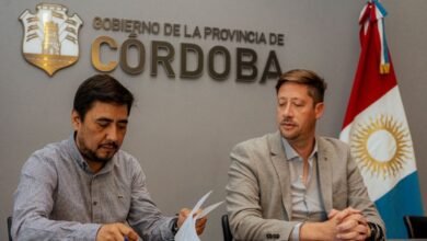 Photo of El Gobierno de Córdoba firmó el acuerdo salarial con ATSA