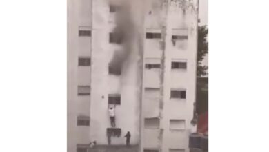 Photo of Momentos de pánico: varios huéspedes se lanzan desde las ventanas durante un incendio