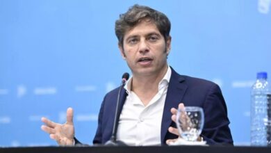 Photo of Kicillof anunció que la provincia de Buenos Aires podría comprar acciones de Aerolíneas Argentinas