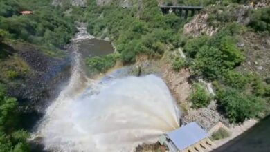 Photo of Dique San Roque: la «cola de novia» se volvió a ver tras la apertura de válvulas