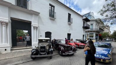 Photo of Imperdible en Córdoba: en la Plaza Cielo y Tierra se exibirán 50 autos antiguos