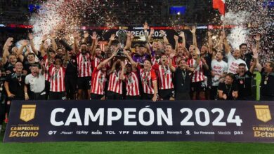 Photo of Estudiantes goleó a Vélez y se quedó con el trofeo de los campeones