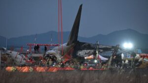 Photo of Tragedia aérea en Corea del Sur: 176 muertos tras accidente en el aeropuerto de Muan