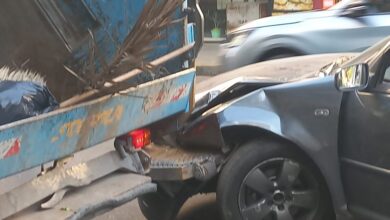 Photo of Un auto chocó contra un camión de basura en Córdoba: un recolector herido