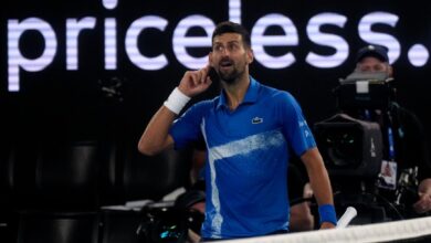 Photo of Escándalo en el Abierto de Australia: Djokovic se niega a dar entrevistas tras polémico incidente con periodista