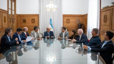 Photo of El Gobierno sondeó a la oposición dialoguista para sesionar el 6 de febrero