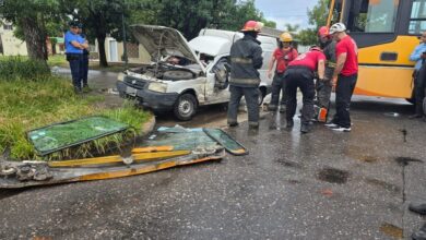 Photo of Córdoba: heridos tras el choque entre un colectivo y un automóvil en barrio Ayacucho