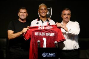 Photo of La presentación de Keylor Navas: la importancia de Astore para decantarse por Newell’s, su actualidad y más