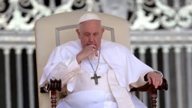 Photo of Nuevo parte médico: el Papa Francisco mostró una «ligera mejoría»