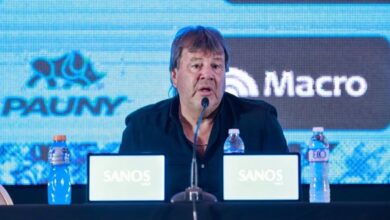 Photo of En la presentación del Ruso, un campeón del mundo se postuló para volver al fútbol argentino.