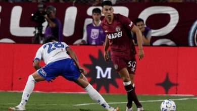 Photo of Vélez y Lanús igualaron en la Fortaleza