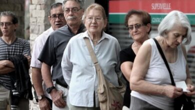 Photo of ANSES confirmó un nuevo aumento con bono para jubilados: ¿Cuánto cobrarán en abril?