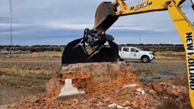 Photo of La historia detrás de la escultura de Osvaldo Bayer y su destrucción