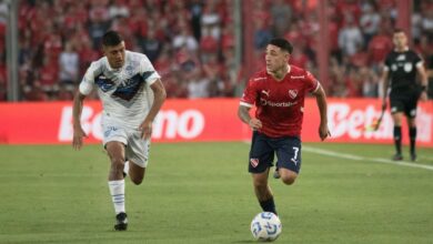 Photo of Independiente goleó a Godoy Cruz y se mantiene como líder en la Zona B
