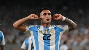 Photo of Nuevo dolor de cabeza para Scaloni: Lautaro Martínez está casi descartado frente a Uruguay