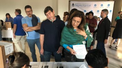 Photo of El Gobierno estableció nuevas normas para el voto por correo postal de argentinos en el extranjero