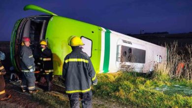 Photo of Tragedia en Buenos Aires: al menos cinco muertos y decenas de heridos tras volcar un colectivo