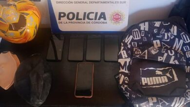 Photo of Córdoba: intentó ingresar celulares ocultos en una pelota de fútbol a una cárcel