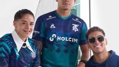 Photo of Talleres presenta su nueva colección de camisetas para la Temporada 2025