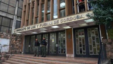 Photo of Luz y Fuerza pide a la Justicia que detenga la transformación de EPEC