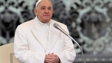 Photo of Francisco: «Que el uso de las nuevas tecnologías no reemplace las relaciones humanas»