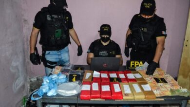 Photo of La FPA desbarató una «narcobanda familiar» y secuestró 19 kilos de drogas