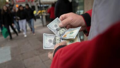 Photo of El dólar sube un 12% en el inicio de la nueva etapa cambiaria