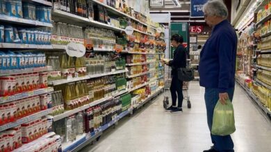 Photo of El Gobierno tomó aire con el dólar pero sufre por la inflación de abril