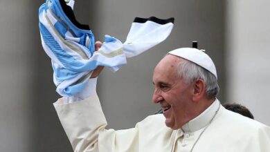 Photo of El Gobierno nacional decreta siete días de duelo por la muerte del papa Francisco