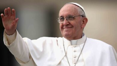 Photo of Testimonios y biografías del papa Francisco: una mirada profunda a su vida