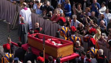 Photo of Vaticano: el último adiós al papa Francisco, en imágenes