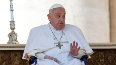 Photo of El Papa donó sus últimos 200.000 euros para ayudar a los presos antes de morir