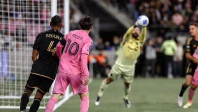 Photo of Lloris se impuso en el reencuentro con Messi, y Los Angeles FC le ganó a Inter Miami en la Concachampions