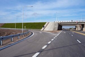 Photo of JOVEN MUERE ATROPELLADO EN LA AUTOVÍA 19 Y DETIENEN AL CONDUCTOR PRÓFUGO