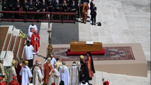 Photo of Funeral del papa Francisco: transmisión en directo desde plaza San Pedro