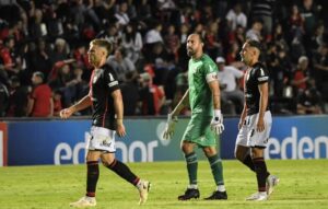 Photo of La derrota de Colón lo dejó en una posición complicada en la Primera Nacional