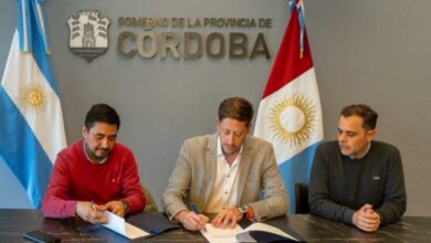 Photo of El Gobierno de Córdoba firmó el acuerdo salarial con Atsa