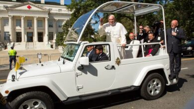 Photo of El Papamóvil de Francisco fue donado para tareas sanitarias en la Franja de Gaza