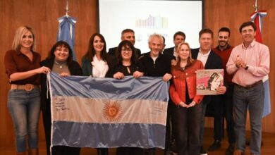 Photo of Córdoba reconoce a Raúl Porchetto por su canción «Reina Madre» primera obra musical de interés legislativo