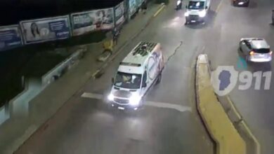 Photo of Video: un dramático cordón sanitario escoltó a una ambulancia con un corazón desde el aeropuerto