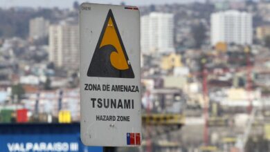 Photo of Alerta de tsunami: evacúan zonas de Tierra del Fuego y Chile tras un fuerte sismo