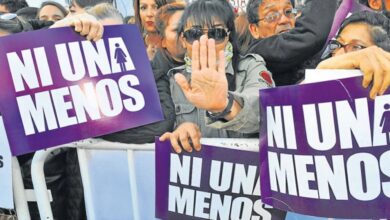 Photo of Ya son 93 femicidios en Argentina: una mujer muere cada 31 horas