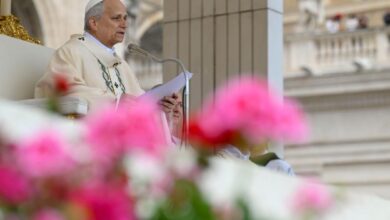 Photo of El papa León XIV comenzó oficialmente su pontificado