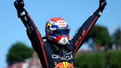 Photo of Verstappen ganó en Imola por cuarto año consecutivo y recortó la distancia con McLaren