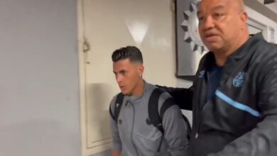 Photo of Cristian Pavón fue detenido en Brasil tras escupir a un árbitro y agredir a un policía